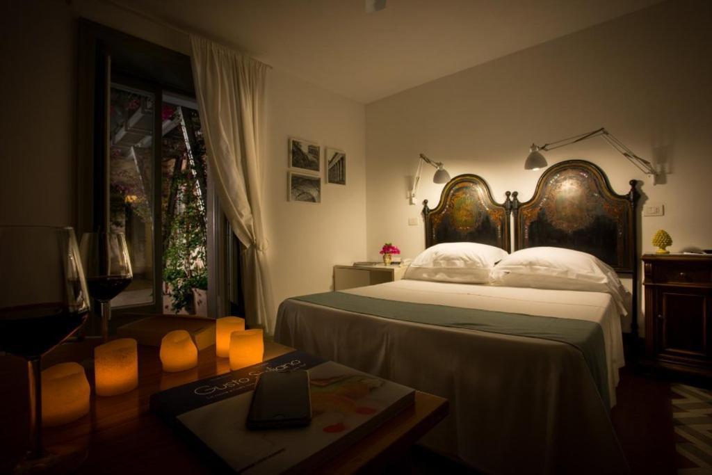 La Moresca Hotel マリーナ・ディ・ラグーザ エクステリア 写真