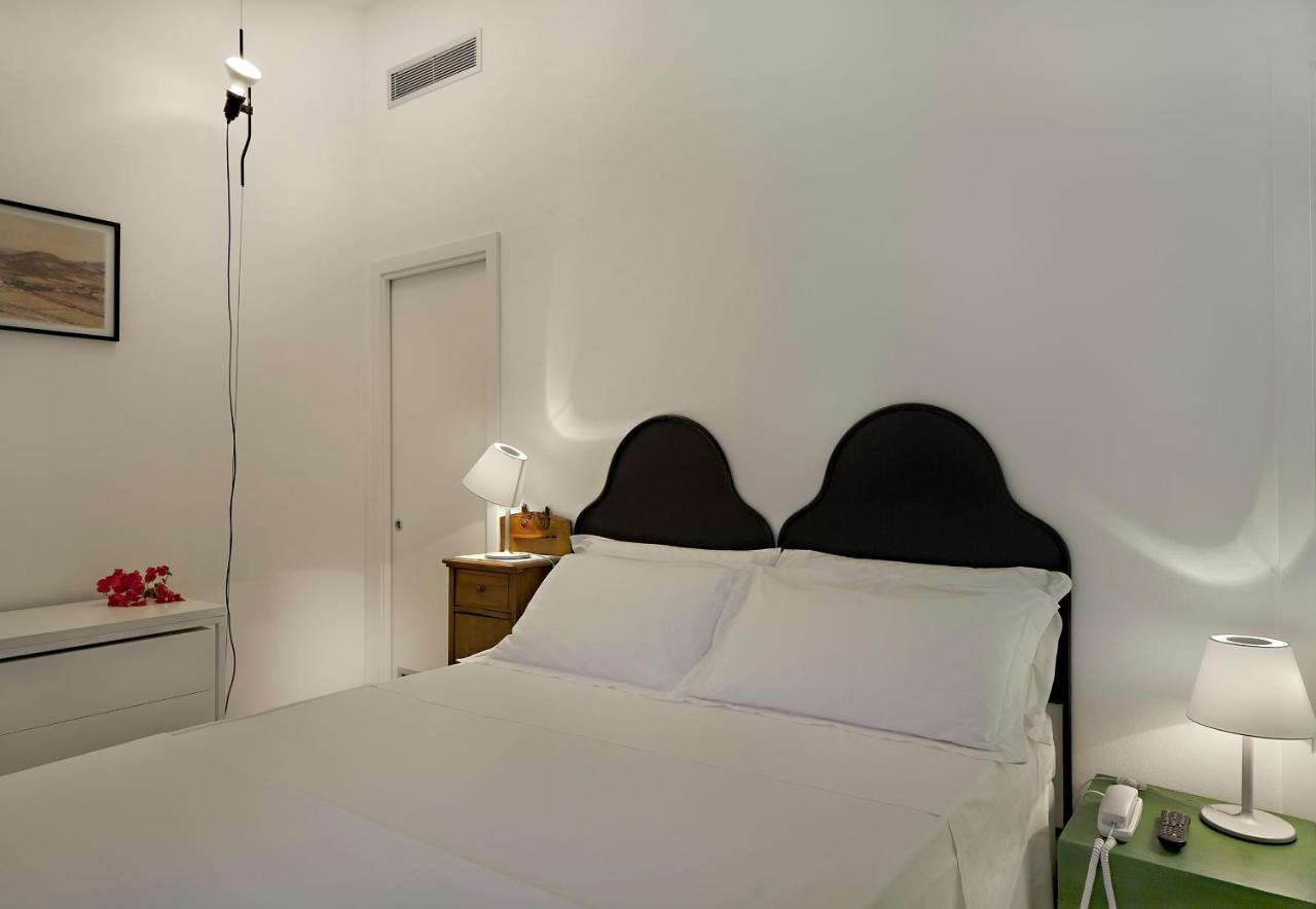 La Moresca Hotel マリーナ・ディ・ラグーザ エクステリア 写真