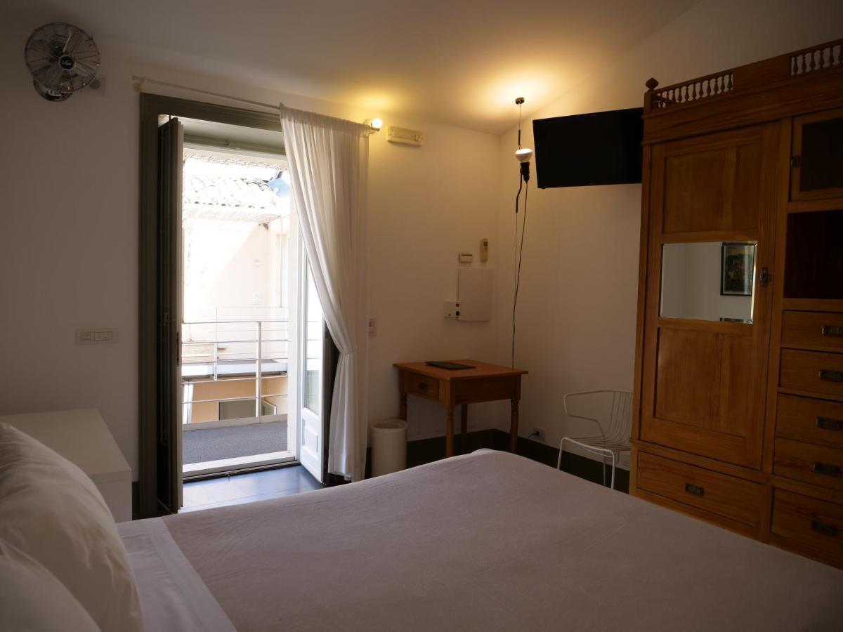 La Moresca Hotel マリーナ・ディ・ラグーザ エクステリア 写真